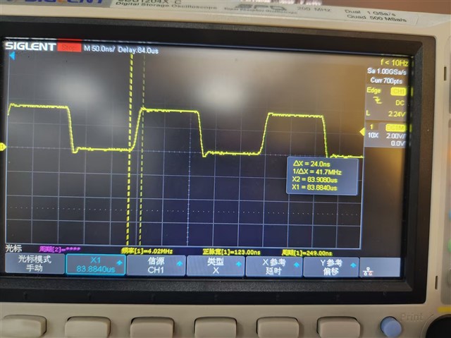 Waveform under nrf51822 custom board